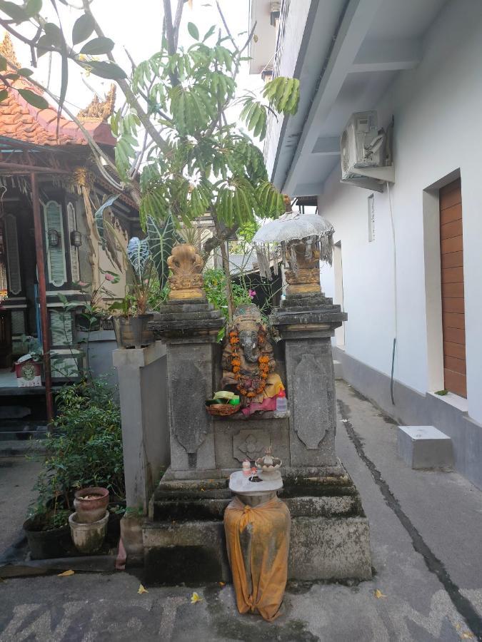 Roy Guest House Canggu  Luaran gambar